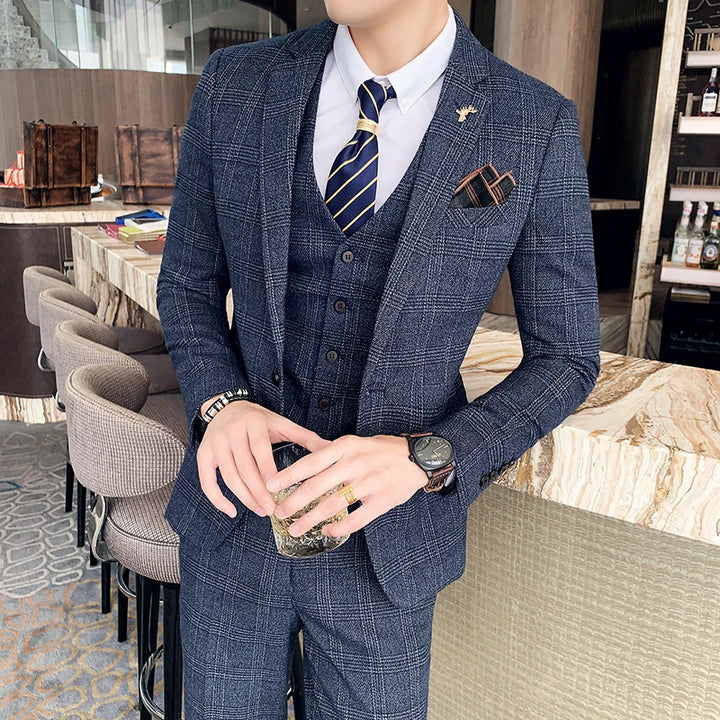 High-Quality British Korean Plaid Three-Piece Suit – Stylish Men’s Suit with Vest & Trousers for Business Casual Elegance 👔✨